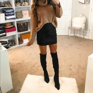 Black High Waisted Suede Skirt size L